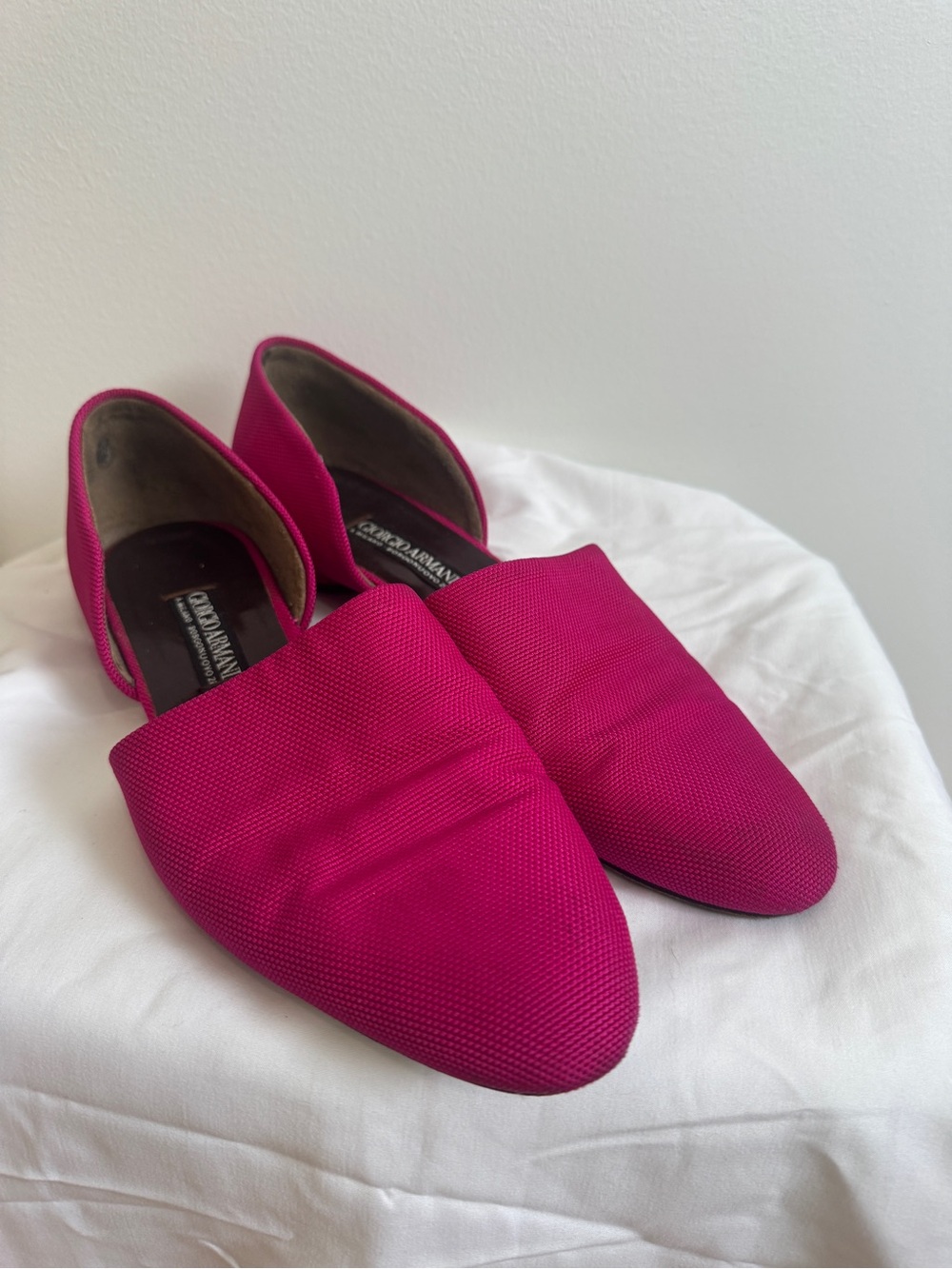 Giorgio Armani Borgonuovo 21 Magenta Knit D'Orsay Flats Shoes Italy 39 US 8.5/9